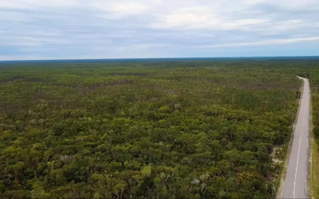 Staniard Cay, 4.685 Acres Andros BS