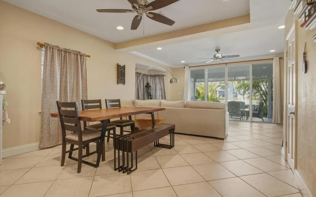 7 Arches New Providence Paradise Island BS