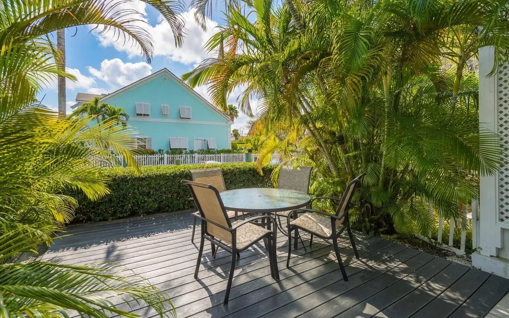7 Arches New Providence Paradise Island BS