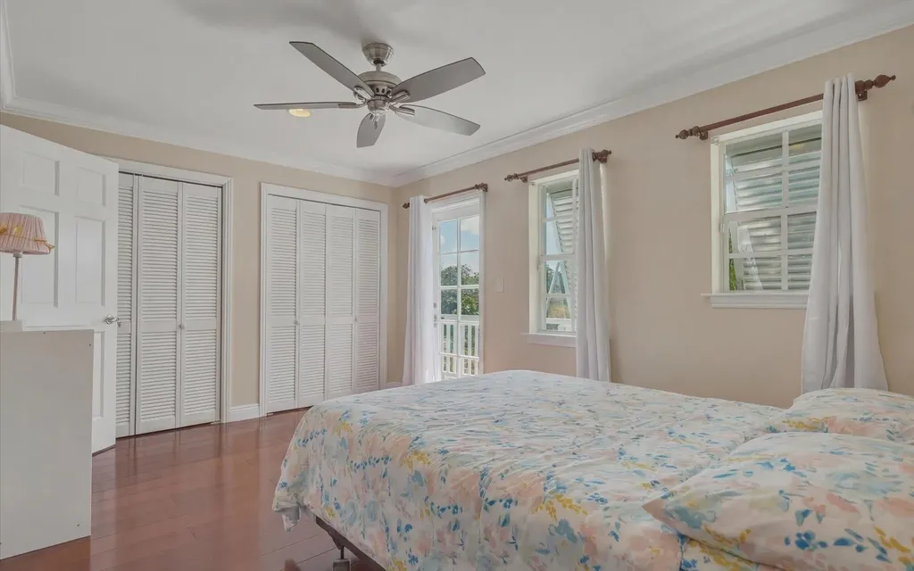 7 Arches New Providence Paradise Island BS