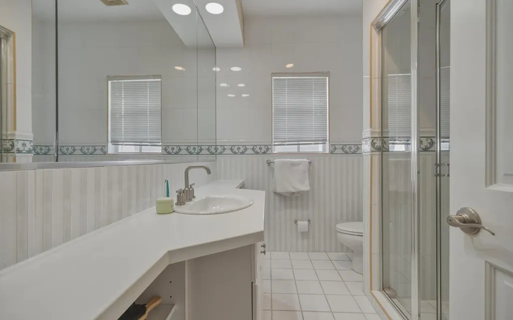 7 Arches New Providence Paradise Island BS