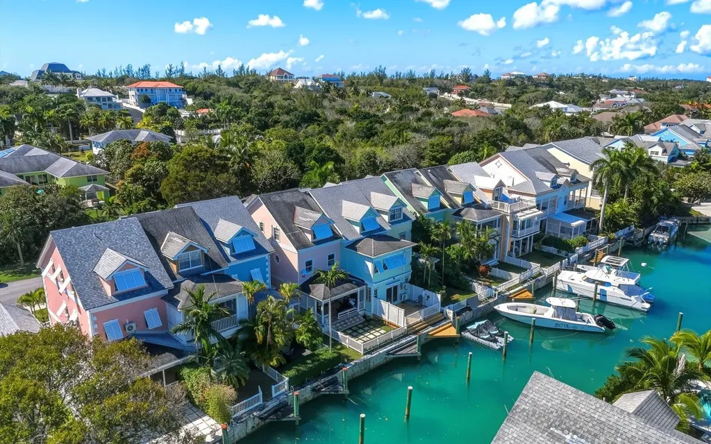 7 Arches New Providence Paradise Island BS
