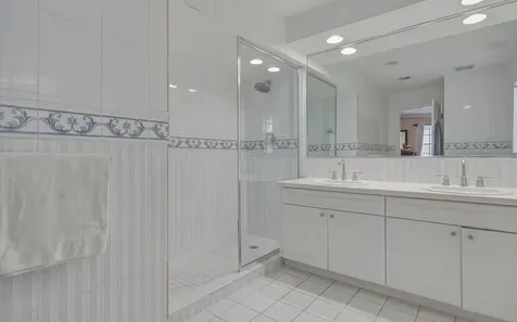 7 Arches New Providence Paradise Island BS