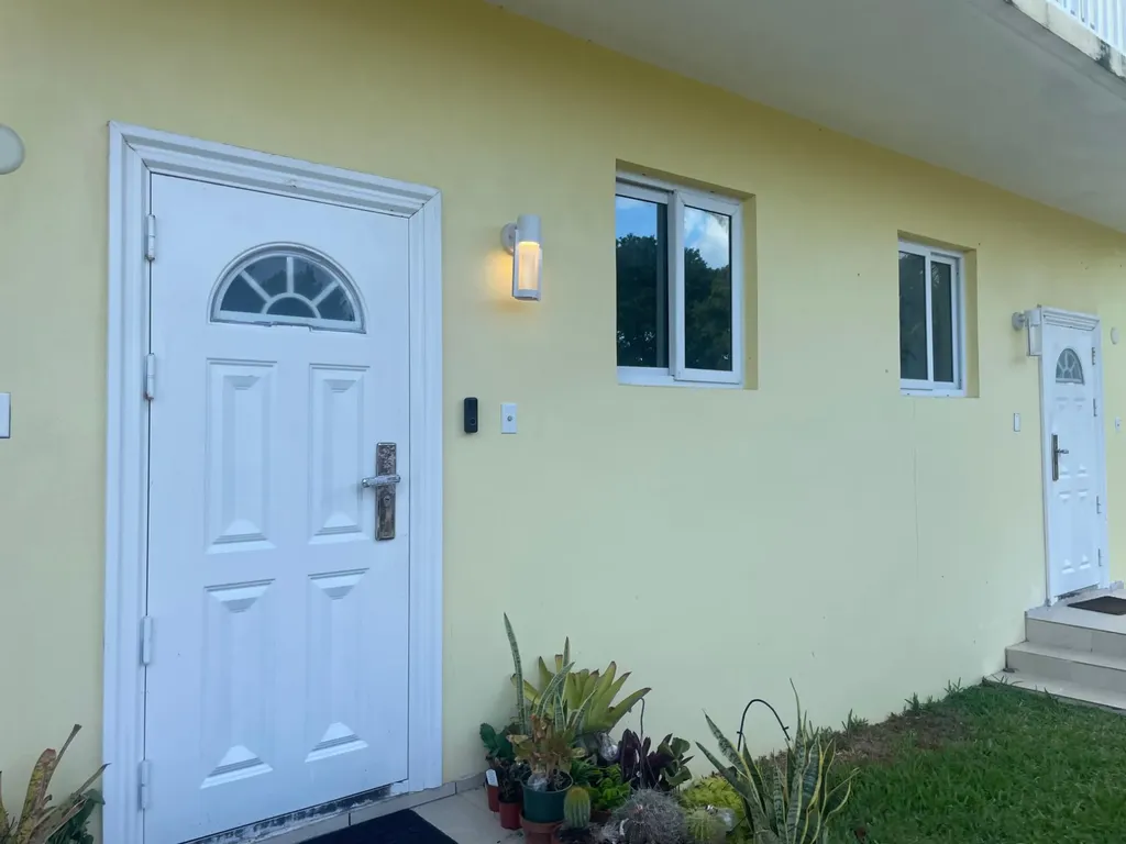 Mango Drive Unit 2 New Providence Paradise Island BS