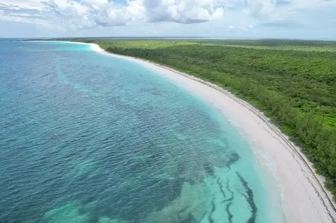 Schooner Bay Beachfront Abaco BS