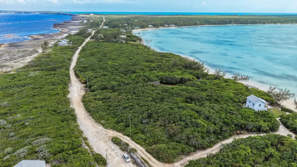 Lot 37 Whale Point Eleuthera BS