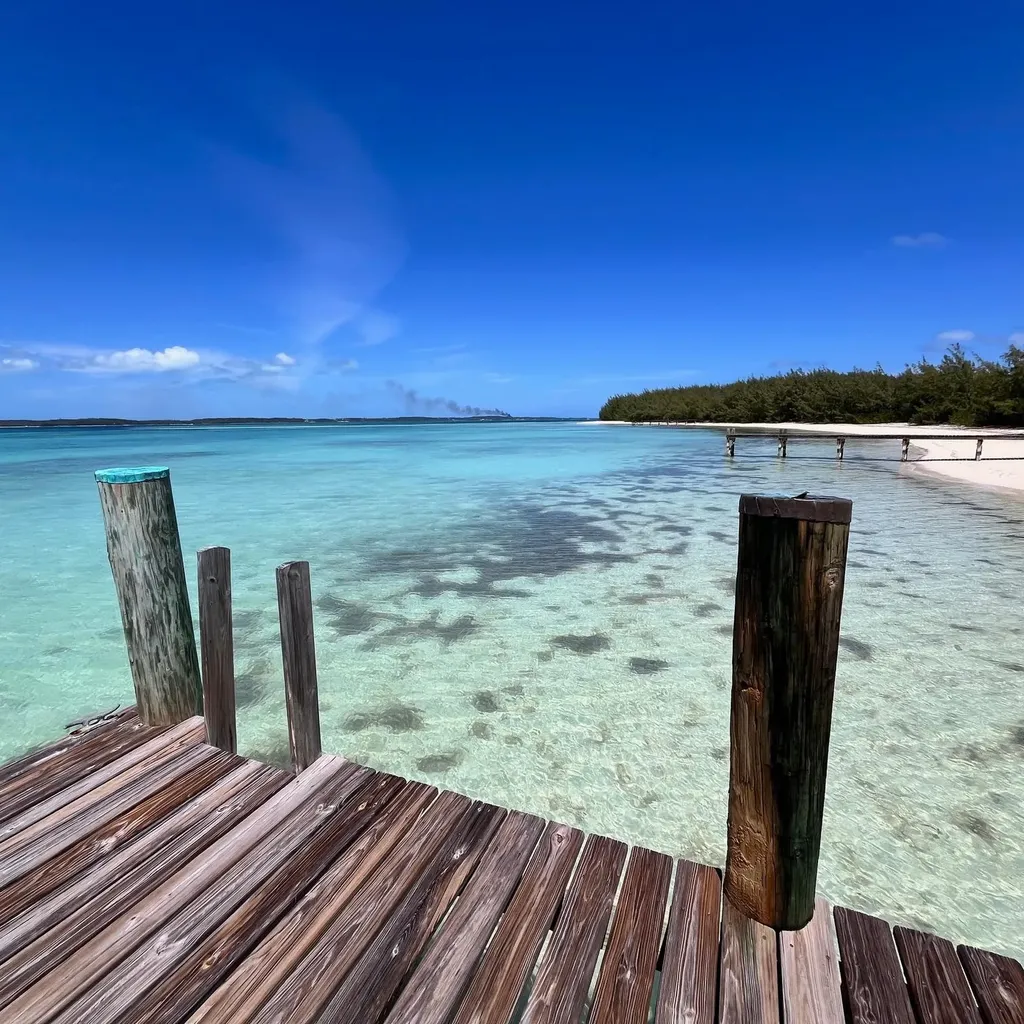 Lot 37 Whale Point Eleuthera BS