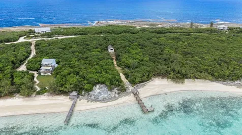 Lot 37 Whale Point Eleuthera BS