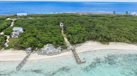 Lot 37 Whale Point Eleuthera BS
