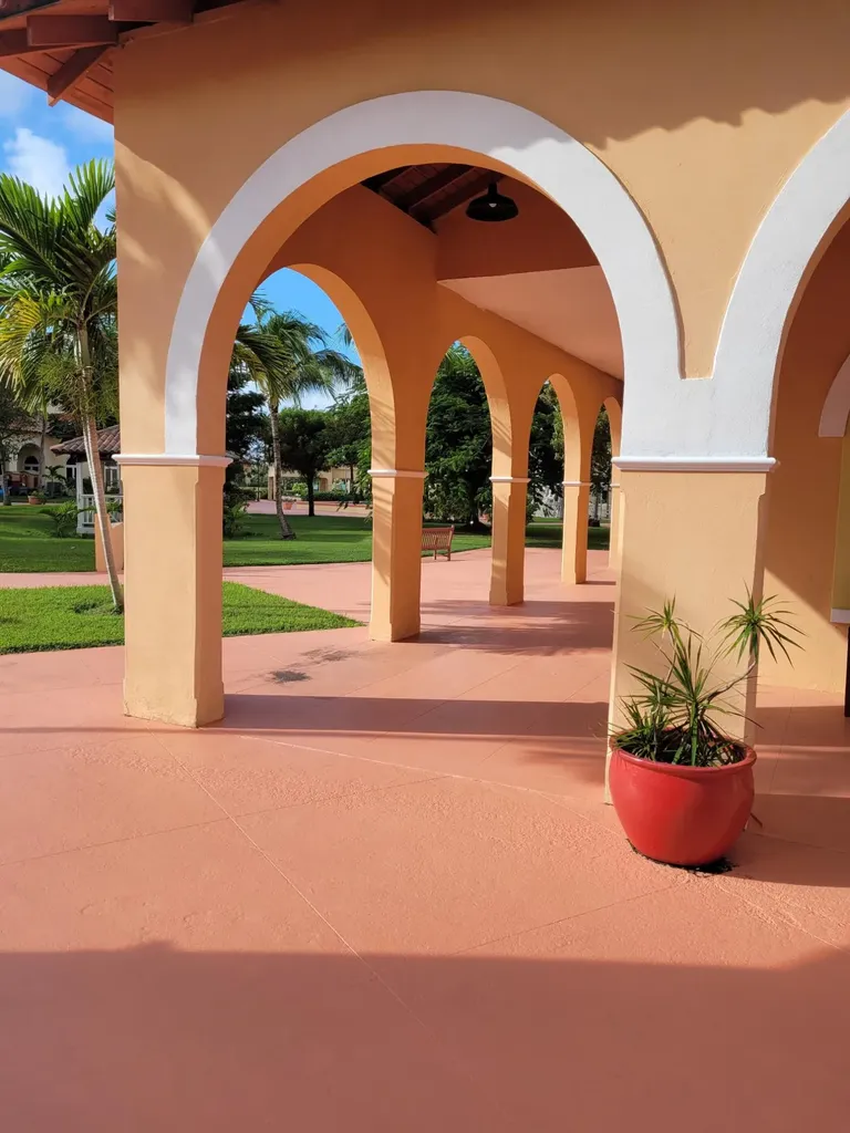 West Bay Street Caves New Providence Paradise Island BS