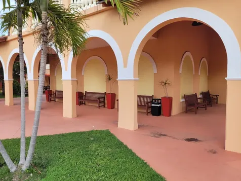 West Bay Street Caves New Providence Paradise Island BS