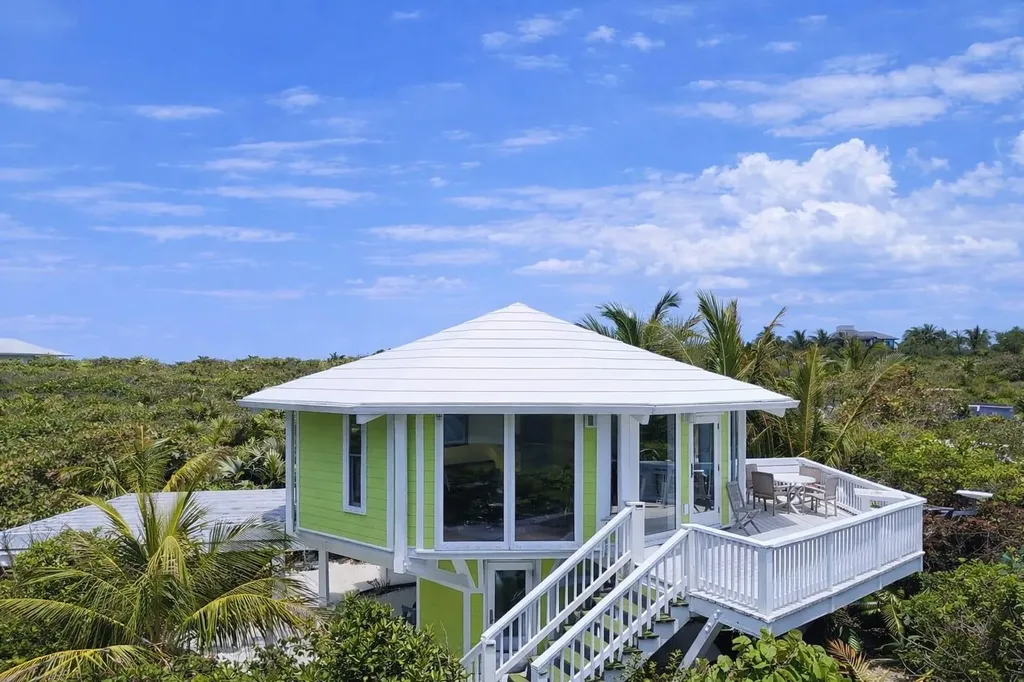 Lukku Coyaba Abaco BS