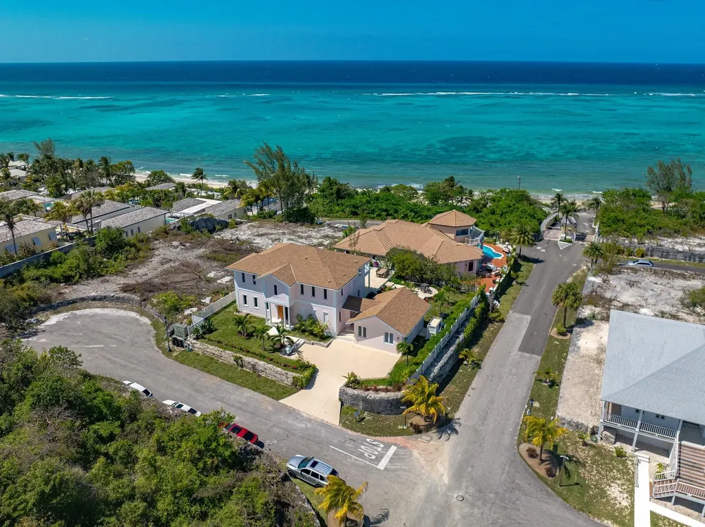 Saffron Hill Subdivision New Providence Paradise Island BS