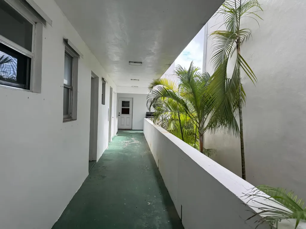 Cadwallader Jones Drive Grand Bahama Freeport BS