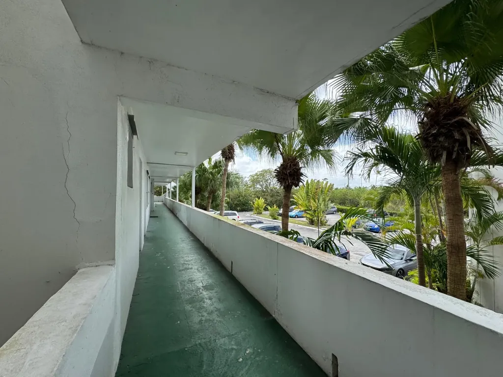Cadwallader Jones Drive Grand Bahama Freeport BS