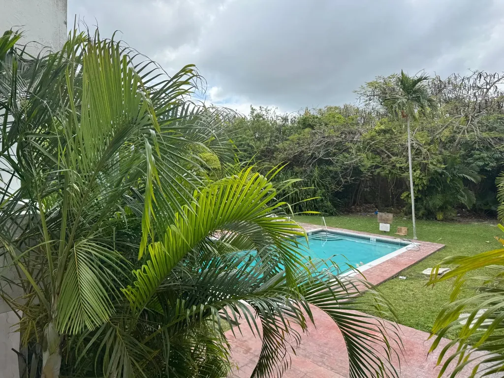 Cadwallader Jones Drive Grand Bahama Freeport BS