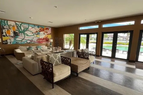 Venetian West New Providence Paradise Island BS