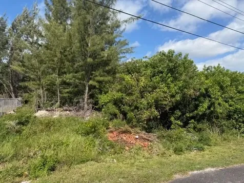Vanrias Close Marshall Road New Providence Paradise Island BS