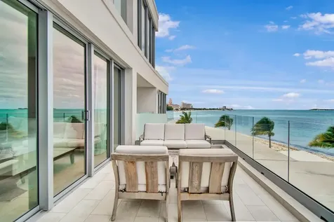 Goldwynn New Providence Paradise Island BS