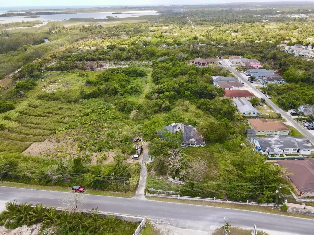 4 Acres Bacardi Road New Providence Paradise Island BS