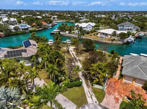 37 Port New Providence New Providence Paradise Island BS