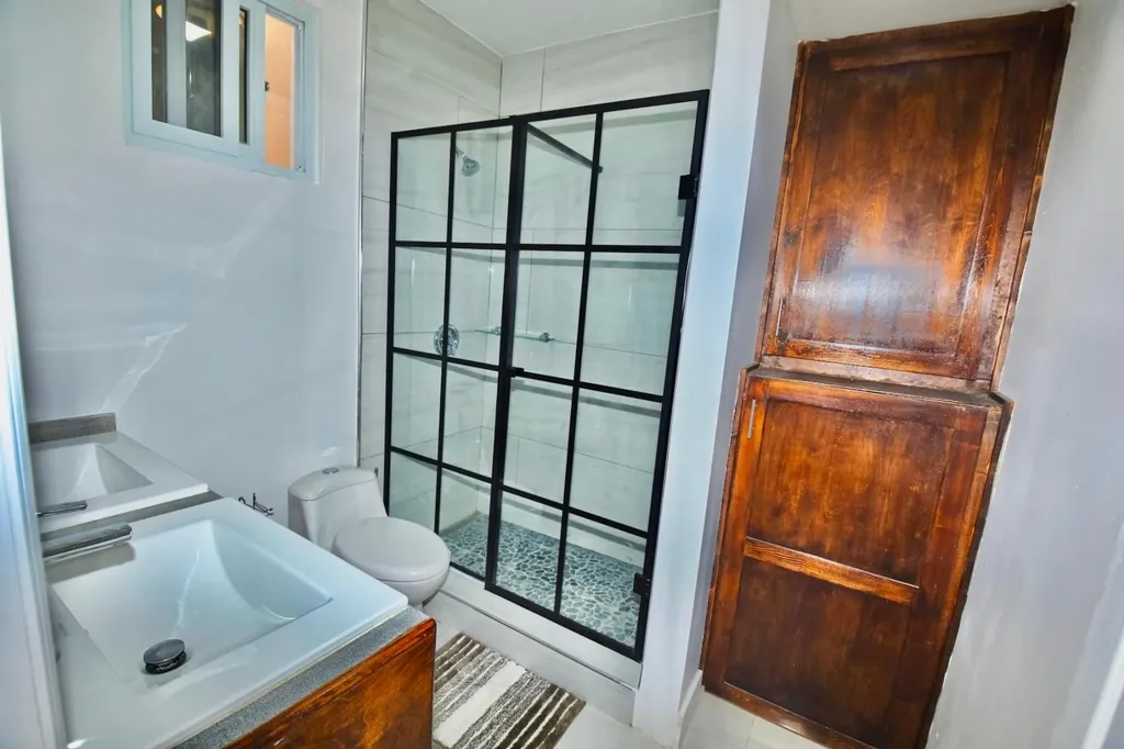 Eastern Shores Duplex Abaco BS