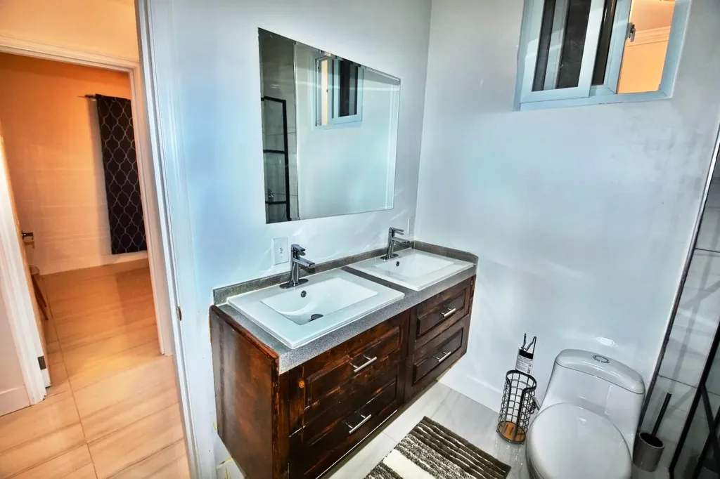 Eastern Shores Duplex Abaco BS