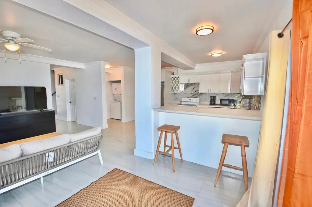 Eastern Shores Duplex Abaco BS