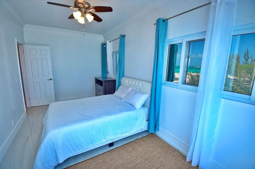 Waterfront Half Duplex Abaco BS