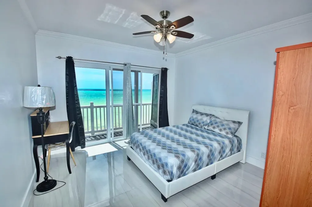 Waterfront Half Duplex Abaco BS
