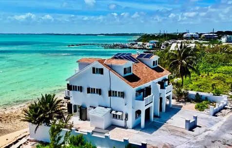 Waterfront Half Duplex Abaco BS