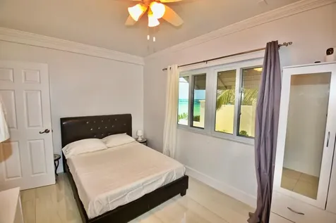 Waterfront Half Duplex Abaco BS