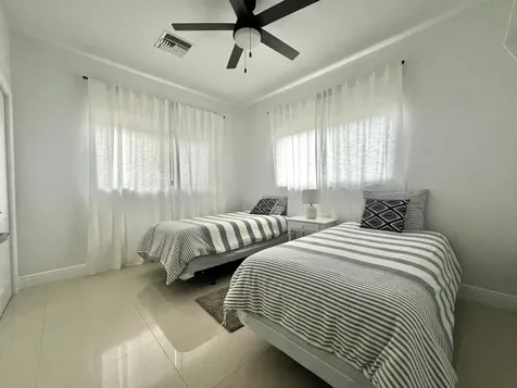 Venetian West New Providence Paradise Island BS