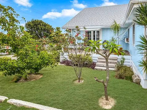 Shooting Star, Mow Cay Abaco BS