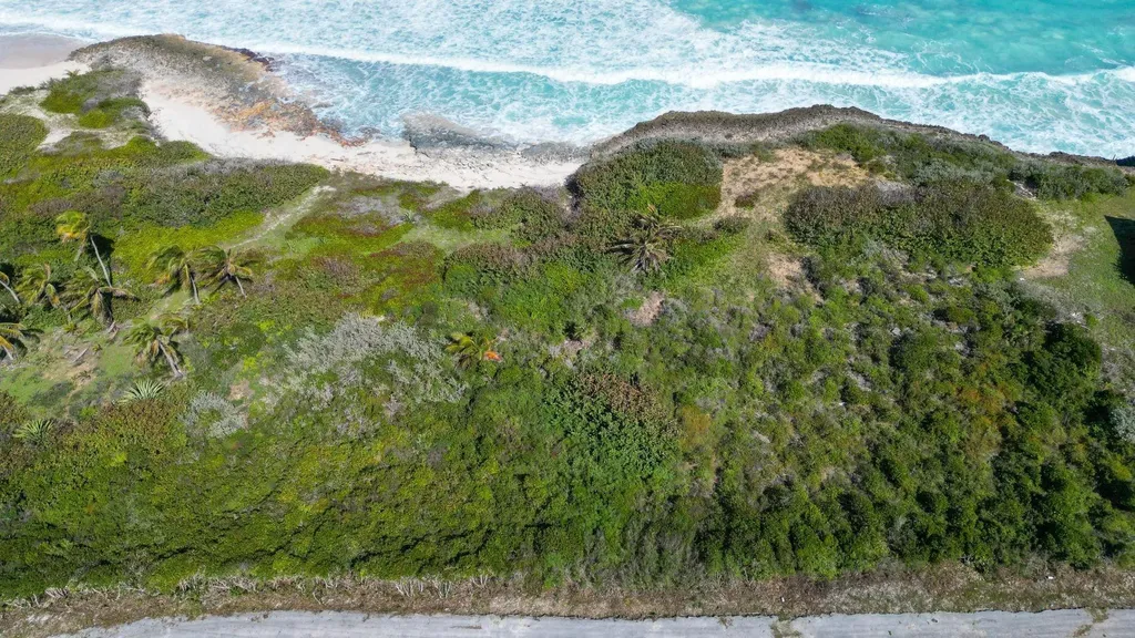 Beachfront Farmers Hill Exuma BS