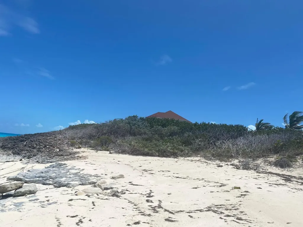 Beachfront Farmers Hill Exuma BS
