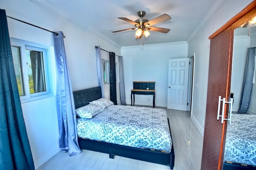 Waterfront Half Duplex Abaco BS