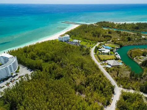 Royal Palm Way Tract B-6b Grand Bahama Freeport BS