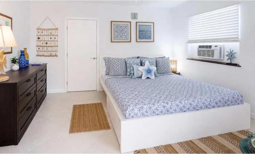 Turning Tides Harbour Isl Eleuthera BS
