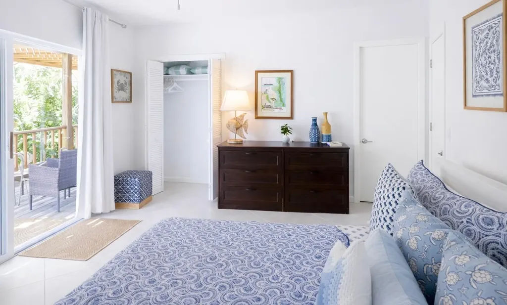Turning Tides Harbour Isl Eleuthera BS