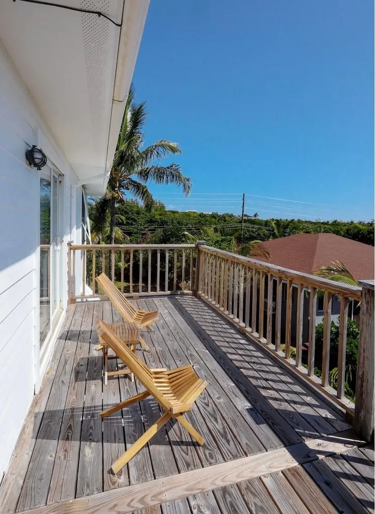 Turning Tides Harbour Isl Eleuthera BS