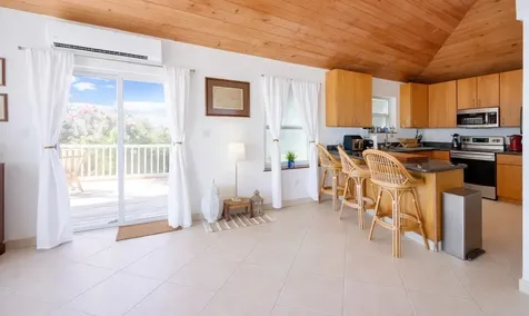 Turning Tides Harbour Isl Eleuthera BS