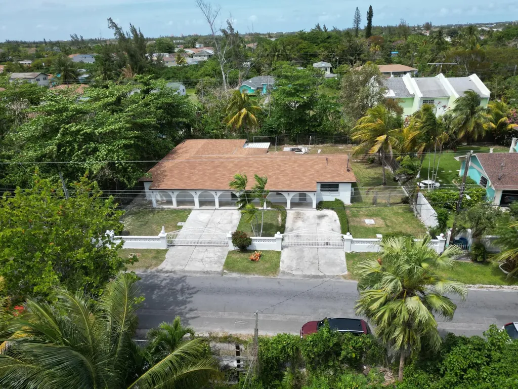 Kool Acres 30 New Providence Paradise Island BS