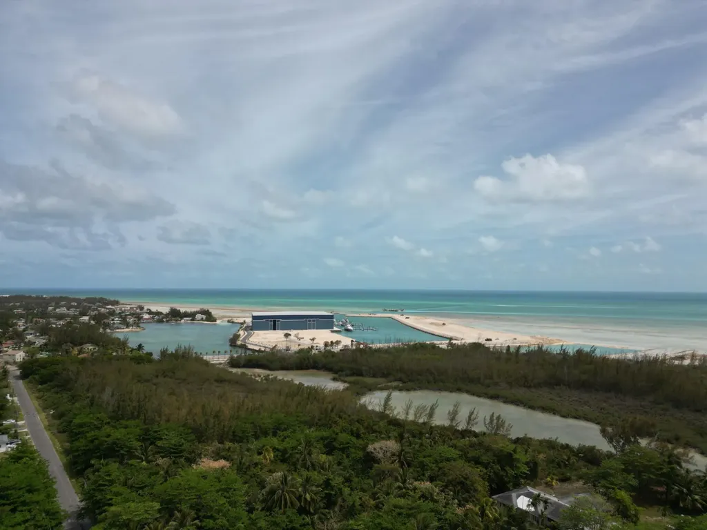 Kool Acres 30 New Providence Paradise Island BS