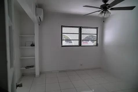 Kool Acres 30 New Providence Paradise Island BS