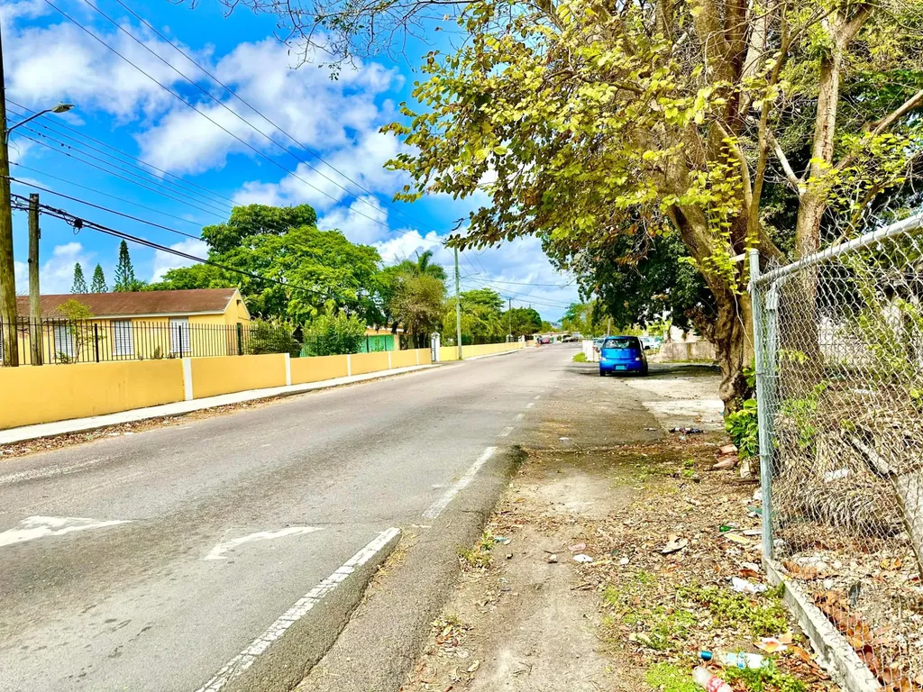 Oakes Field 14, 833 Sf Lot 15 New Providence Paradise Island BS