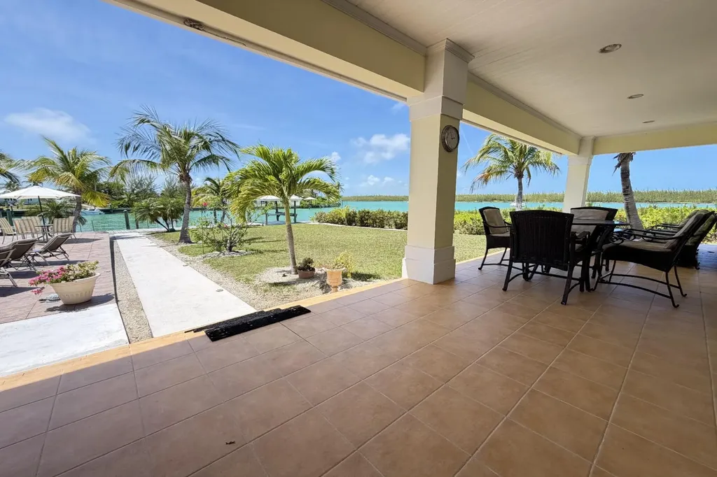 Turtle's Landing Tcb Abaco BS