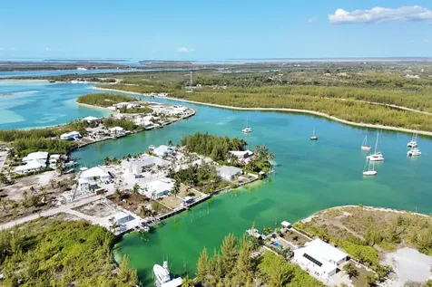 Turtle's Landing Tcb Abaco BS