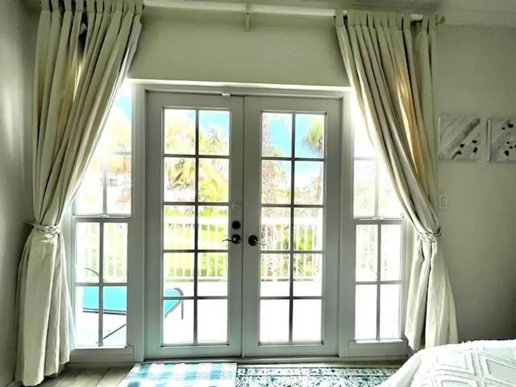 Delaporte Point New Providence Paradise Island BS