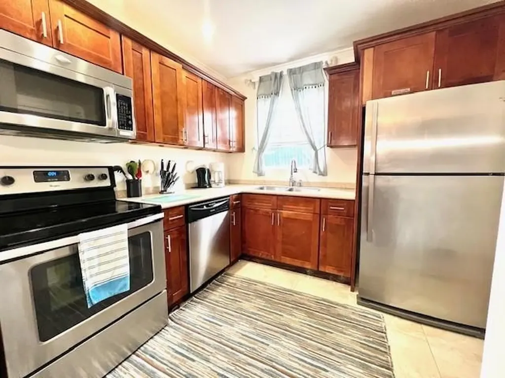 Delaporte Point New Providence Paradise Island BS